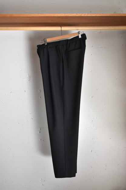 「soglia」relaxing melange pants -black-