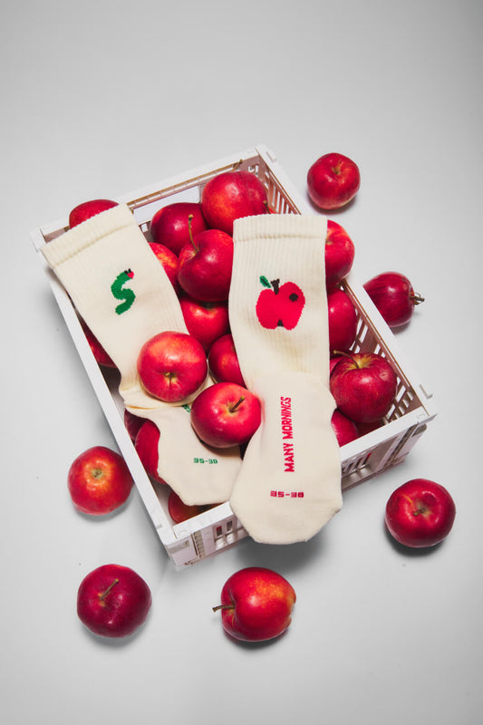 「many mornings」bite me